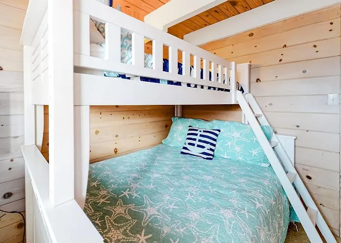 Holiday home Caravelle 5